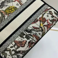 Cheap Christian Dior AAA Quality Handbags For Women #1386171 Replica Wholesale [$115.00 USD] [ITEM#1386171] on Replica Christian Dior AAA Quality Handbags