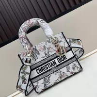 Cheap Christian Dior AAA Quality Handbags For Women #1386173 Replica Wholesale [$115.00 USD] [ITEM#1386173] on Replica Christian Dior AAA Quality Handbags