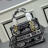 Cheap Christian Dior AAA Quality Handbags For Women #1386175 Replica Wholesale [$115.00 USD] [ITEM#1386175] on Replica Christian Dior AAA Quality Handbags