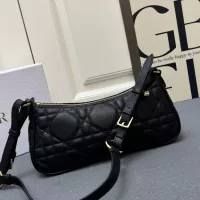 Cheap Christian Dior AAA Quality Messenger Bags For Women #1386336 Replica Wholesale [$98.00 USD] [ITEM#1386336] on Replica Christian Dior AAA Quality Messenger Bags