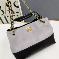 Cheap Chanel AAA Quality Shoulder Bags For Women #1386888 Replica Wholesale [$112.00 USD] [ITEM#1386888] on Replica Chanel AAA Quality Shoulder Bags