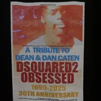 Cheap Dsquared Hoodies Long Sleeved For Men #1387235 Replica Wholesale [$42.00 USD] [ITEM#1387235] on Replica Dsquared Hoodies