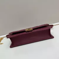 Cheap Fendi AAA Quality Messenger Bags For Women #1387319 Replica Wholesale [$88.00 USD] [ITEM#1387319] on Replica Fendi AAA Quality Messenger Bags