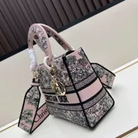 Cheap Christian Dior AAA Quality Handbags For Women #1387339 Replica Wholesale [$105.00 USD] [ITEM#1387339] on Replica Christian Dior AAA Quality Handbags
