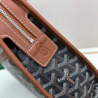 Cheap Goyard AAA Quality Toilet Pouches For Women #1387758 Replica Wholesale [$82.00 USD] [ITEM#1387758] on Replica Goyard AAA Quality Pouches