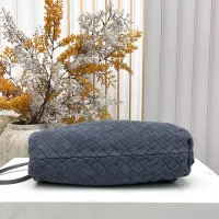 Cheap Bottega Veneta BV AAA Quality Messenger Bags For Women #1388023 Replica Wholesale [$112.00 USD] [ITEM#1388023] on Replica Bottega Veneta BV AAA Quality Messenger Bags