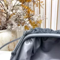 Cheap Bottega Veneta BV AAA Quality Messenger Bags For Women #1388023 Replica Wholesale [$112.00 USD] [ITEM#1388023] on Replica Bottega Veneta BV AAA Quality Messenger Bags