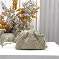 Cheap Bottega Veneta BV AAA Quality Messenger Bags For Women #1388029 Replica Wholesale [$100.00 USD] [ITEM#1388029] on Replica Bottega Veneta BV AAA Quality Messenger Bags