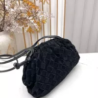 Cheap Bottega Veneta BV AAA Quality Messenger Bags For Women #1388033 Replica Wholesale [$100.00 USD] [ITEM#1388033] on Replica Bottega Veneta BV AAA Quality Messenger Bags
