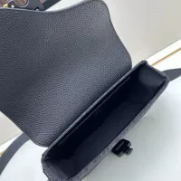 Cheap Christian Dior AAA Quality Messenger Bags For Unisex #1388207 Replica Wholesale [$88.00 USD] [ITEM#1388207] on Replica Christian Dior AAA Quality Messenger Bags