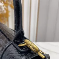 Cheap Balenciaga AAA Quality Handbags For Women #1388229 Replica Wholesale [$182.00 USD] [ITEM#1388229] on Replica Balenciaga AAA Quality Handbags