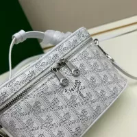 Cheap Goyard AAA Quality Cosmetic Pouches For Women #1388316 Replica Wholesale [$72.00 USD] [ITEM#1388316] on Replica Goyard AAA Quality Pouches