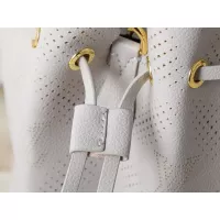 Cheap Louis Vuitton AAA Quality Handbags For Women #1388429 Replica Wholesale [$68.00 USD] [ITEM#1388429] on Replica Louis Vuitton AAA Quality Handbags