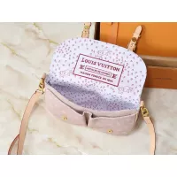 Cheap Louis Vuitton Messenger Bags For Women #1388525 Replica Wholesale [$60.00 USD] [ITEM#1388525] on Replica Louis Vuitton Messenger Bags