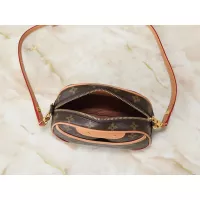 Cheap Louis Vuitton Messenger Bags For Women #1388549 Replica Wholesale [$52.00 USD] [ITEM#1388549] on Replica Louis Vuitton Messenger Bags