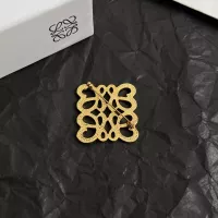 Cheap LOEWE Brooches #1388657 Replica Wholesale [$34.00 USD] [ITEM#1388657] on Replica LOEWE Brooches