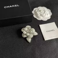 Cheap Chanel Brooches For Women #1389372 Replica Wholesale [$29.00 USD] [ITEM#1389372] on Replica Chanel Brooches