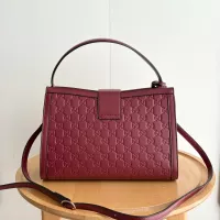 Cheap Gucci AAA Quality Messenger Bags For Women #1389417 Replica Wholesale [$82.00 USD] [ITEM#1389417] on Replica Gucci AAA Quality Messenger Bags