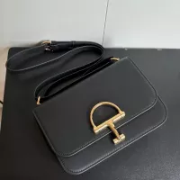 Cheap Gucci AAA Quality Messenger Bags For Women #1389425 Replica Wholesale [$82.00 USD] [ITEM#1389425] on Replica Gucci AAA Quality Messenger Bags
