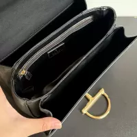 Cheap Gucci AAA Quality Messenger Bags For Women #1389425 Replica Wholesale [$82.00 USD] [ITEM#1389425] on Replica Gucci AAA Quality Messenger Bags