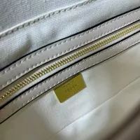 Cheap Fendi AAA Quality Messenger Bags For Women #1389497 Replica Wholesale [$140.00 USD] [ITEM#1389497] on Replica Fendi AAA Quality Messenger Bags