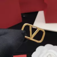 Cheap Valentino Earrings For Women #1389662 Replica Wholesale [$27.00 USD] [ITEM#1389662] on Replica Valentino Earrings