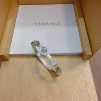 Cheap Versace Bracelets #1390106 Replica Wholesale [$42.00 USD] [ITEM#1390106] on Replica Versace Bracelets