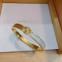 Cheap Versace Bracelets #1390109 Replica Wholesale [$42.00 USD] [ITEM#1390109] on Replica Versace Bracelets