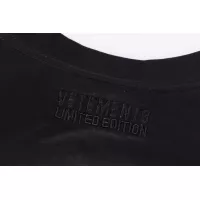 Cheap VETEMENTS T-Shirts Short Sleeved For Unisex #1390221 Replica Wholesale [$36.00 USD] [ITEM#1390221] on Replica VETEMENTS T-Shirts