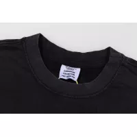 Cheap VETEMENTS T-Shirts Short Sleeved For Unisex #1390231 Replica Wholesale [$36.00 USD] [ITEM#1390231] on Replica VETEMENTS T-Shirts