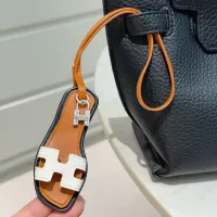 Cheap Hermes Key Holder And Bag Buckle #1390239 Replica Wholesale [$39.00 USD] [ITEM#1390239] on Replica Hermes Key Holder And Bag Buckle