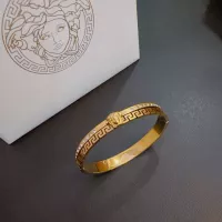 Cheap Versace Bracelets #1390243 Replica Wholesale [$42.00 USD] [ITEM#1390243] on Replica Versace Bracelets