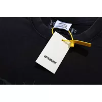 Cheap VETEMENTS T-Shirts Short Sleeved For Unisex #1390278 Replica Wholesale [$36.00 USD] [ITEM#1390278] on Replica VETEMENTS T-Shirts