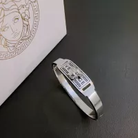 Cheap Versace Bracelets #1390380 Replica Wholesale [$42.00 USD] [ITEM#1390380] on Replica Versace Bracelets