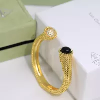 Cheap Van Cleef &amp; Arpels Bracelets For Women #1390411 Replica Wholesale [$39.00 USD] [ITEM#1390411] on Replica Van Cleef &amp; Arpels Bracelets