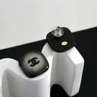 Cheap Chanel Earrings For Women #1390753 Replica Wholesale [$29.00 USD] [ITEM#1390753] on Replica Chanel Earrings