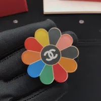 Cheap Chanel Brooches For Women #1390981 Replica Wholesale [$29.00 USD] [ITEM#1390981] on Replica Chanel Brooches