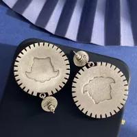 Cheap Versace Earrings For Women #1391006 Replica Wholesale [$34.00 USD] [ITEM#1391006] on Replica Versace Earrings