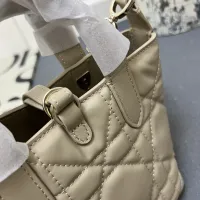 Cheap Christian Dior AAA Quality Handbags For Women #1392141 Replica Wholesale [$92.00 USD] [ITEM#1392141] on Replica Christian Dior AAA Quality Handbags