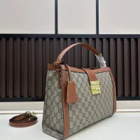 Cheap Gucci AAA Quality Handbags For Women #1392266 Replica Wholesale [$82.00 USD] [ITEM#1392266] on Replica Gucci AAA Quality Handbags