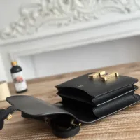 Cheap Hermes AAA Quality Messenger Bags For Women #1392449 Replica Wholesale [$96.00 USD] [ITEM#1392449] on Replica Hermes AAA Quality Messenger Bags