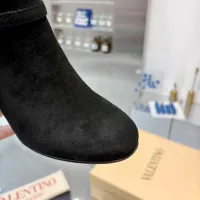 Cheap Valentino Boots For Women #1392531 Replica Wholesale [$145.00 USD] [ITEM#1392531] on Replica Valentino Boots