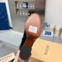 Cheap Valentino Boots For Women #1392596 Replica Wholesale [$192.00 USD] [ITEM#1392596] on Replica Valentino Boots