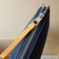 Cheap Louis Vuitton AAA Quality Toilet Pouches For Women #1392669 Replica Wholesale [$102.00 USD] [ITEM#1392669] on Replica Louis Vuitton AAA Quality Pouches