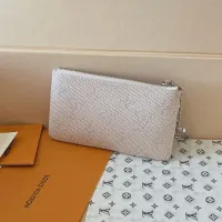 Cheap Louis Vuitton LV Bag Buckle #1392776 Replica Wholesale [$60.00 USD] [ITEM#1392776] on Replica Louis Vuitton LV Key Holder And Bag Buckle