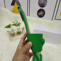 Cheap Versace Slippers For Women #1392834 Replica Wholesale [$80.00 USD] [ITEM#1392834] on Replica Versace Slippers