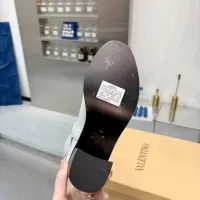 Cheap Valentino Boots For Women #1392884 Replica Wholesale [$192.00 USD] [ITEM#1392884] on Replica Valentino Boots