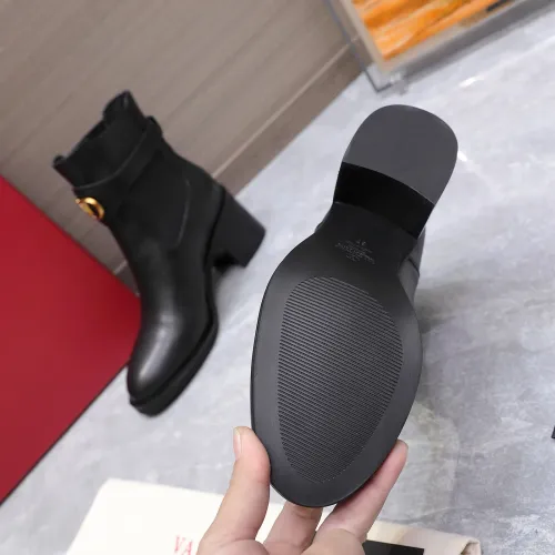 Cheap Valentino Boots For Women #1393050 Replica Wholesale [$180.00 USD] [ITEM#1393050] on Replica Valentino Boots