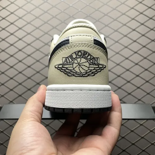 Cheap Air Jordan 1 I For Women #1393087 Replica Wholesale [$98.00 USD] [ITEM#1393087] on Replica Air Jordan 1 I