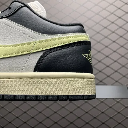 Cheap Air Jordan 1 I For Men #1393090 Replica Wholesale [$98.00 USD] [ITEM#1393090] on Replica Air Jordan 1 I